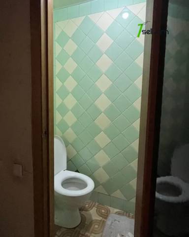 3 սենյականոց բնակարան Խաղաղ Դոնի փողոցում, 78 ք.մ., 4/9 հարկ, կոսմետիկ վերանորոգում