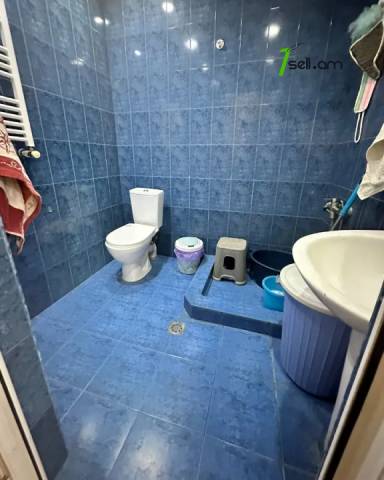 Մեկ հարկանի քարե տուն Զովունի 39 փողոցում Զովունիում, 330 ք.մ., կապիտալ վերանորոգված