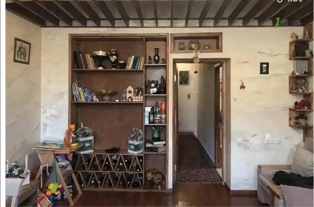 4 սենյականոց բնակարան Մալաթիայի փողոցում, 100 ք.մ., նախավերջին հարկ, եվրովերանորոգված, քարե շենք