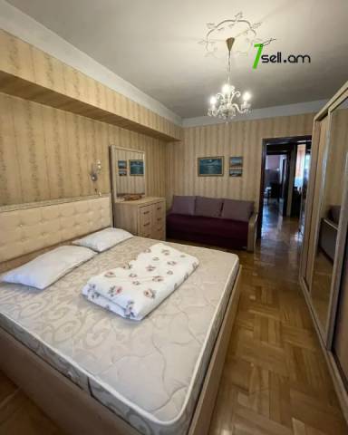 2 սենյականոց բնակարան Մարտիրոս Սարյանի փողոցում, 70 քմ, 9/11 հարկ, կոսմետիկ վերանորոգում