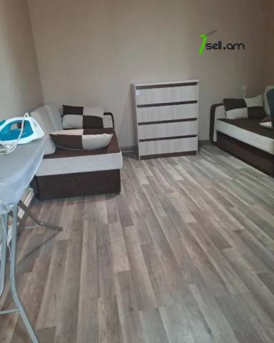 3 սենյականոց բնակարան Երվանդ Քոչարի փողոցում, 85 ք.մ., 6/14 հարկ, կապիտալ վերանորոգված