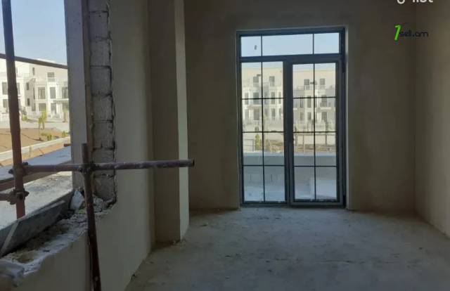 3 սենյականոց բնակարան նորակառույց շենքում Գևորգ Չաուշի փողոցում, 77 ք.մ., 2/4 հարկ, բարձր առաստաղներ