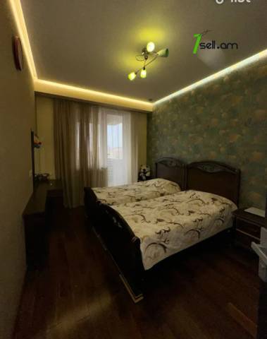 4 սենյականոց բնակարան նորակառույց շենքում Հայրիկ Մուրադյան փողոցում, 149 ք.մ., 3/18 հարկ