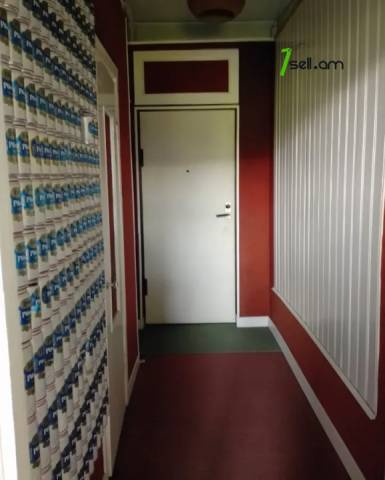 1 սենյականոց բնակարան Մոսկովյան փողոցում, 40 ք.մ., 5/9 հարկ