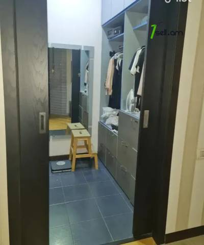 3 սենյականոց բնակարան նորակառույց շենքում Հրաչյա Ներսիսյան փողոցում, 115 քմ, բարձր առաստաղներ