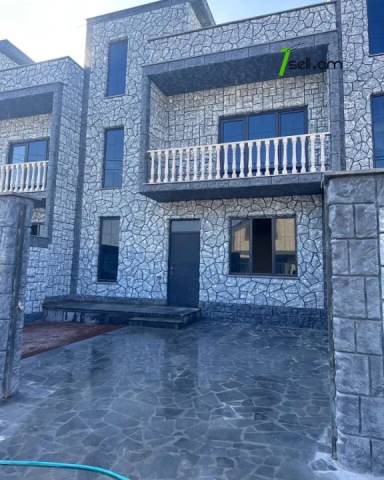 Երկու հարկանի թաունհաուզ, Մուշ թաղամաս Աջափնյակում, 160 ք.մ., 2 սանհանգույց