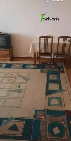 3 սենյականոց բնակարան Շարուրի փողոցում, 78 ք.մ., բարձր առաստաղներ, մի քանի պատշգամբ, քարե շենք