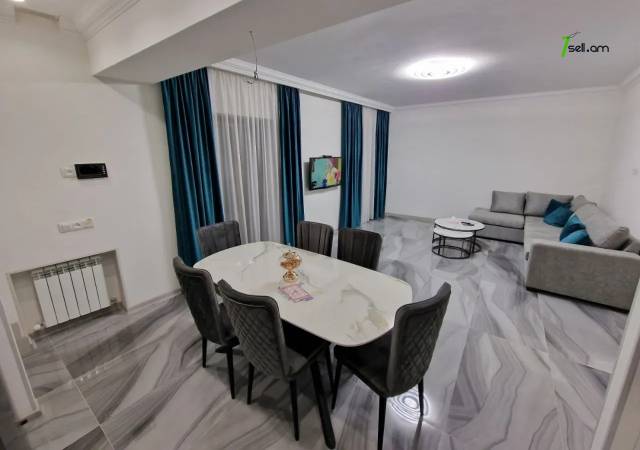 Երկու հարկանի քարե տուն Ռոմանոս Մելիքյանի փողոցում Մալաթիա Սեբաստիայում, 250 քմ, 2 սանհանգույց