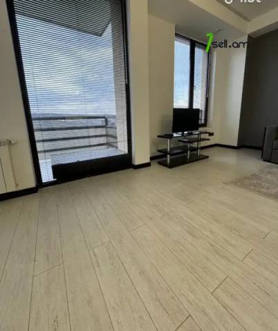 2 սենյականոց բնակարան նորակառույց շենքում Գոգոլի փողոցում, 66 ք.մ., բարձր առաստաղներ, 7/9 հարկ