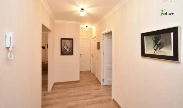 3 սենյականոց բնակարան Խաղաղ Դոնի փողոցում, 73 ք.մ., 3/9 հարկ, եվրովերանորոգված