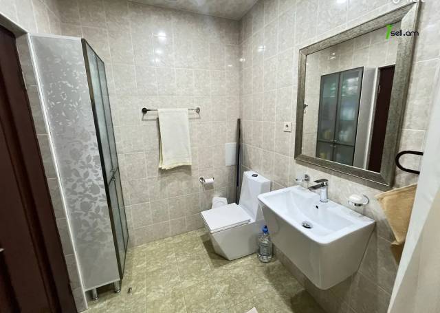 3 սենյականոց բնակարան նորակառույց շենքում Ծարավ աղբյուրի փողոցում, 101 ք.մ., 9/16 հարկ