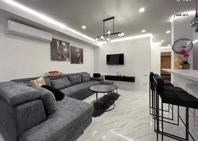 2 սենյականոց բնակարան, Նարեկացի թաղամաս, 65 քմ, 6/9 հարկ, բարձր առաստաղներ, կապիտալ վերանորոգված