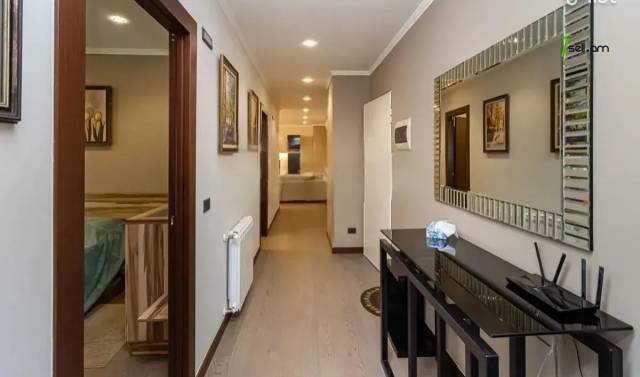 3 սենյականոց բնակարան նորակառույց շենքում Վազգեն Սարգսյանի փողոցում, 120 քմ, 6/10 հարկ