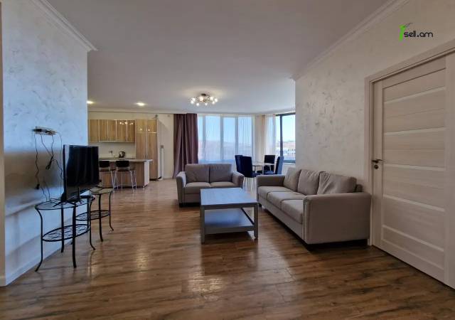 3 սենյականոց բնակարան նորակառույց շենքում Տերյան փողոցում, 130 ք.մ., 2 սանհանգույց, բարձր առաստաղներ