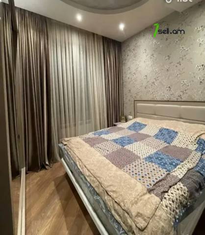 3 սենյականոց բնակարան նորակառույց շենքում Կոմիտասի պողոտայում, 70 ք.մ., 11/18 հարկ, բարձր առաստաղներ