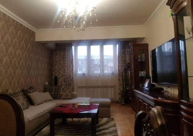 3 սենյականոց բնակարան Մինաս Ավետիսյան փողոցում, 78 ք.մ., նախավերջին հարկ, կապիտալ վերանորոգված