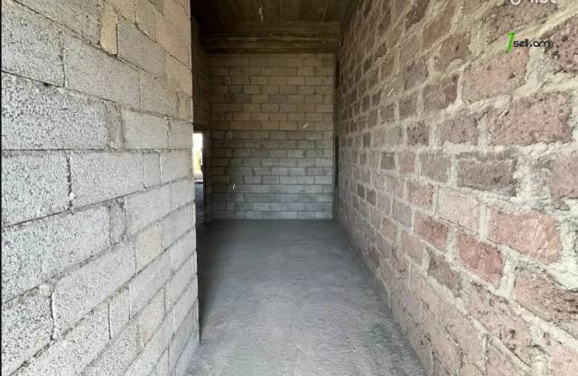 Երկու հարկանի քարե տուն Մելքումովի փողոցում Աջափնյակում, 300 ք.մ., 2 սանհանգույց