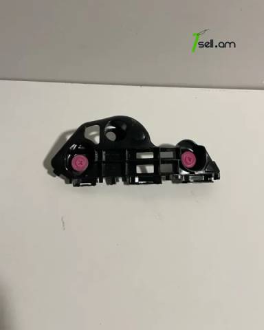 Toyota Camry առջևի բամպերի ձախ սալյասկա (2017-2023)