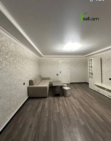 3 սենյականոց բնակարան Մամիկոնյանց փողոցում, 65 ք.մ., 2/5 հարկ, եվրովերանորոգված, քարե շենք