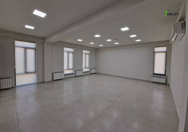 Բազմաֆունկցիոնալ գույք Արշակունյաց պողոտայում կենտրոնում, 270 ք.մ.