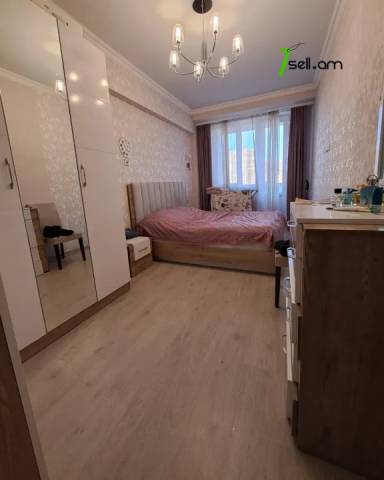 2 սենյականոց բնակարան Տիգրան Մեծի պողոտայում, 77 ք.մ., կապիտալ վերանորոգված