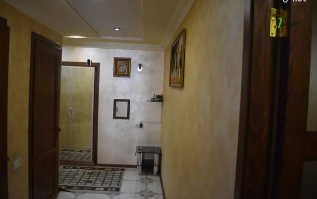 5 սենյականոց բնակարան Դրոյի փողոցում, 124 քմ, նախավերջին հարկ, 2 սանհանգույց, մի քանի պատշգամբ