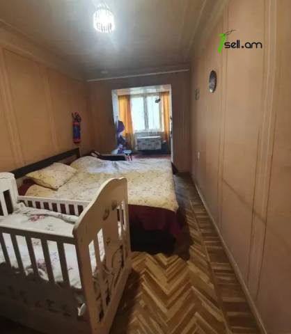2 սենյականոց բնակարան Կոմիտասի պողոտայում, 58 քմ, նախավերջին հարկ, քարե շենք