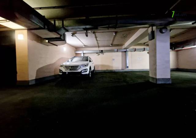 3 սենյականոց բնակարան նորակառույց շենքում Ամիրյան փողոցում, 125 ք.մ., 7/13 հարկ, 2 սանհանգույց