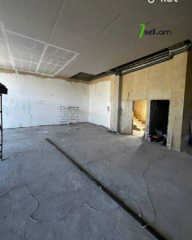 Բազմաֆունկցիոնալ գույք Մոլդովական փողոցում Նոր Նորքում, 400 քմ