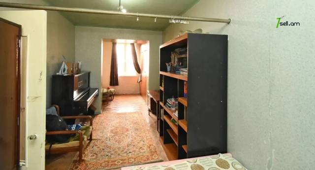 3 սենյականոց բնակարան Կոմիտասի պողոտայում, 84 ք.մ., նախավերջին հարկ, կոսմետիկ վերանորոգում