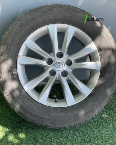 GGG.R17 5x114.3 Toyota rav4 4հատ Անիվներ անվահեծերով, Yokohama 60-70% անվադողեր, 225/65 R17