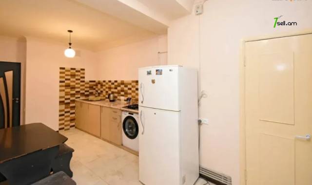 3 սենյականոց բնակարան Խորենացու փողոցում, 93 ք.մ., կապիտալ վերանորոգված
