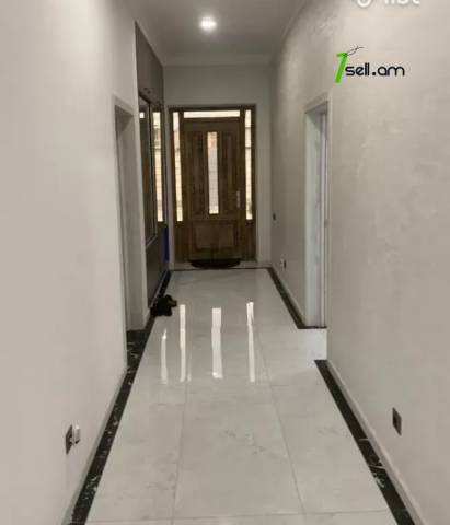 Մեկ հարկանի տուն Դավթաշենի 10-րդ փողոցում Դավիթաշենում, 320 ք.մ., 2 սանհանգույց