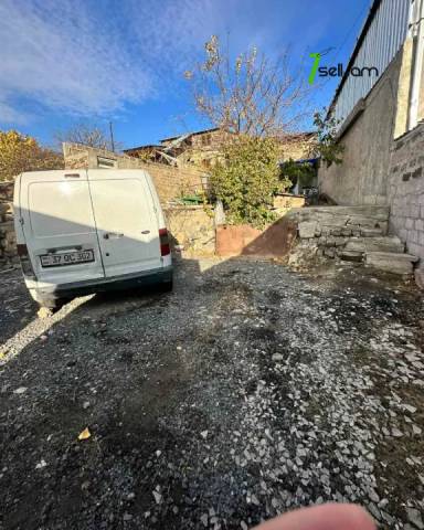 Երկու հարկանի քարե տուն Հովնաթանի փողոցում Մալաթիա Սեբաստիայում, 405 ք.մ., 3+ սանհանգույց