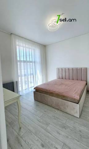 Երկու հարկանի տուն Գրիգոր Աղաբաբյան փողոցում Դավթաշենում, 800 քմ, 3+ սանհանգույց