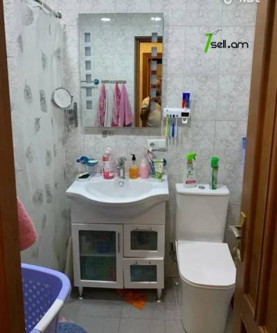 2 սենյականոց բնակարան նորակառույց շենքում Ծարավ Աղբյուրի փողոցում, 50 քմ, 1/9 հարկ, բարձր առաստաղներ