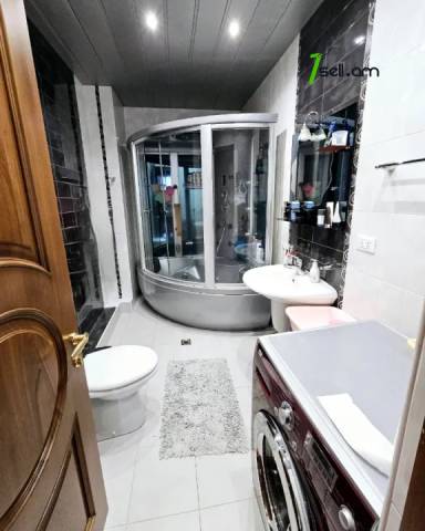 Երկու հարկանի քարե տուն Էրեբունիում, 1500 ք.մ., 3+ սանհանգույց, կապիտալ վերանորոգված