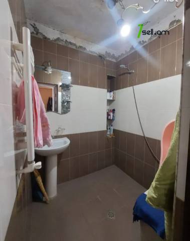 3 սենյականոց բնակարան Խաղաղ Դոնի փողոցում, 81 ք.մ., 3/9 հարկ, կապիտալ վերանորոգված