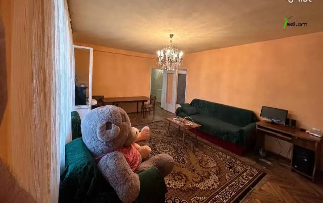 3 սենյականոց բնակարան Ռուբինյանց փողոցում, 81 քմ, 8/13 հարկ