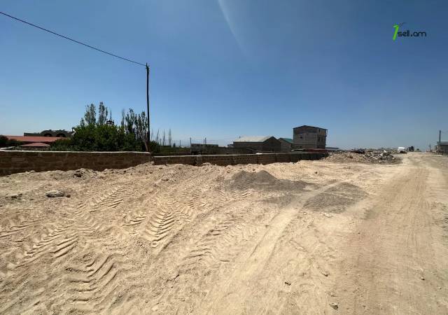 Հողատարածք բնակելի շինությունների համար, Սիլիկյան նոր խճուղի Աջափնյակում, 1400 ք.մ.