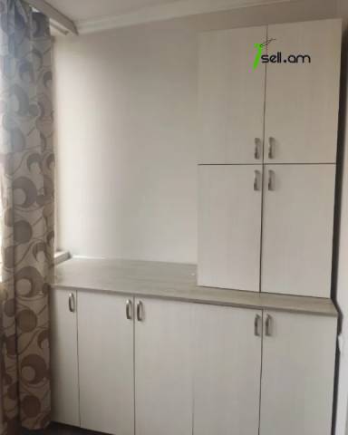 2 սենյականոց բնակարան Առնո Բաբաջանյան փողոցում, 50 ք.մ., 4/9 հարկ, կապիտալ վերանորոգված