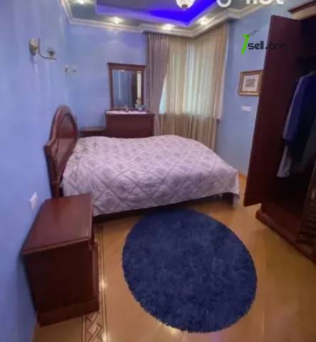 Չորս հարկանի տուն Այգեձորի փողոցում Արաբկիրում, 750 ք.մ., 3+ սանհանգույց, եվրովերանորոգված