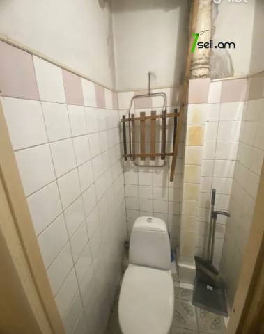 4 սենյականոց բնակարան, Դուրյան թաղամաս, 85 քմ, 2/9 հարկ, մասնակի վերանորոգում