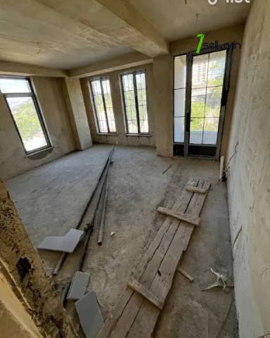 Բազմաֆունկցիոնալ գույք Մոլդովական փողոցում Նոր Նորքում, 400 քմ