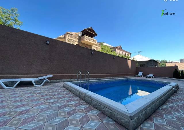 3 սենյականոց բնակարան նորակառույց շենքում Արաբկիրի 27-րդ փողոցում, 130 քմ, 6/17 հարկ, 3+ սանհանգույց