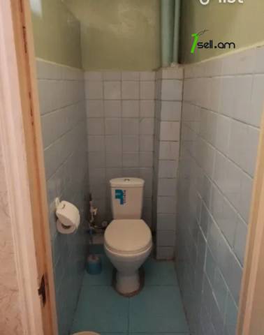 4 սենյականոց բնակարան Ռուբինյանց փողոցում, 87 ք.մ., 1/5 հարկ, կոսմետիկ վերանորոգում, քարե շենք