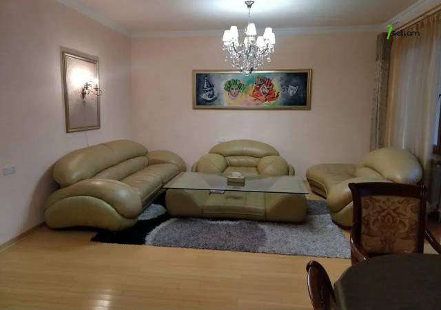 3 սենյականոց բնակարան նորակառույց շենքում Արգիշտի փողոցում, 120 ք.մ., 2 սանհանգույց