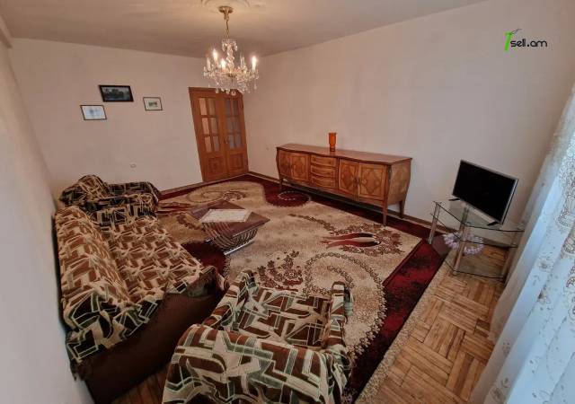 3 սենյականոց բնակարան Մարշալ Բաղրամյան պողոտայում, 95 ք.մ., 2 սանհանգույց, կապիտալ վերանորոգված