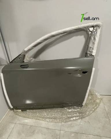 Mazda CX-30 առջևի ձախ դուռ (2019-2023)