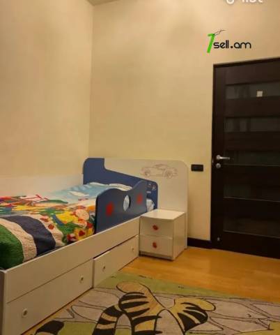 4 սենյականոց բնակարան նորակառույց շենքում Կոմիտասի պողոտայում, 127 ք.մ., 2 սանհանգույց